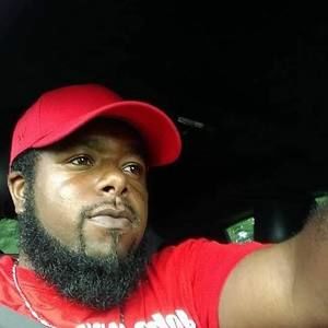 Meet your Posher, Larry